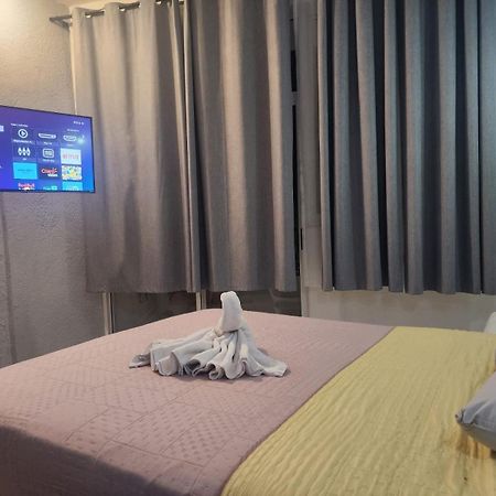 1 Bedroom Apt With Ac , Tv , Wi-Fi Near Dt And Beach Zihuatanejo Buitenkant foto