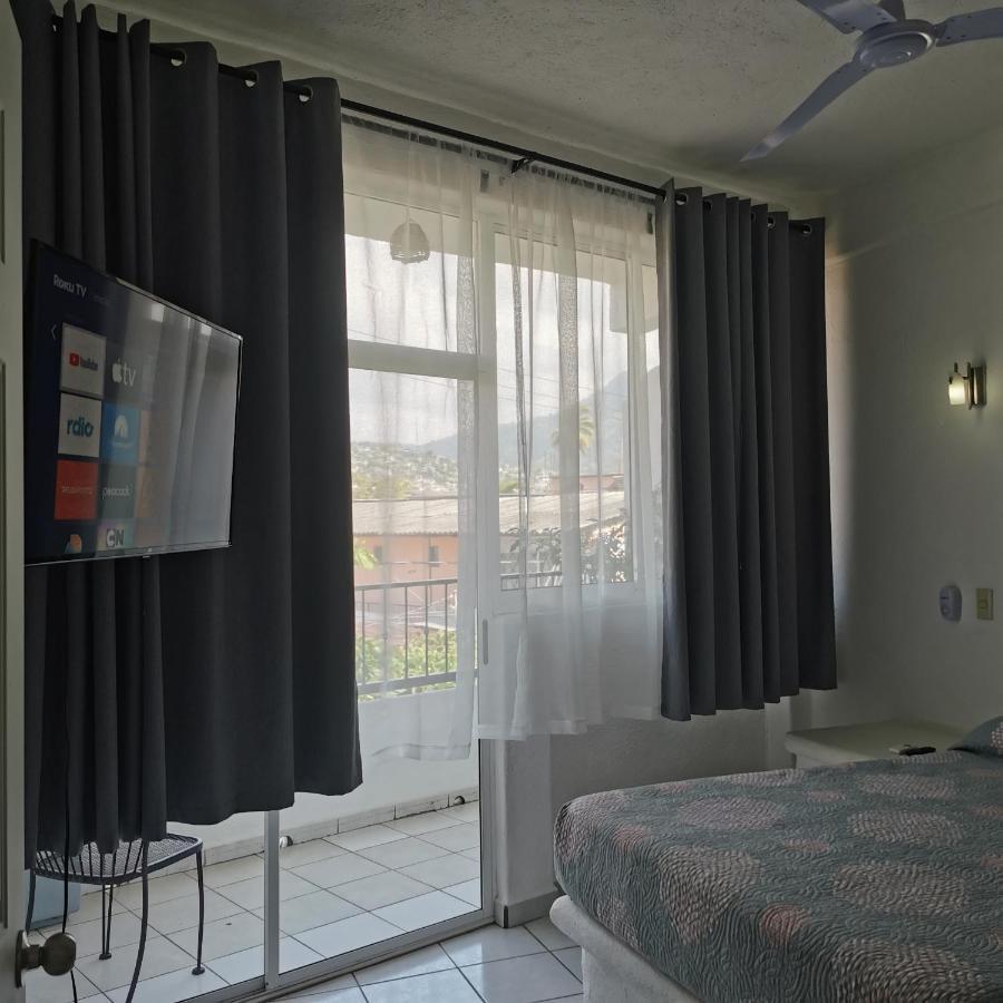 1 Bedroom Apt With Ac , Tv , Wi-Fi Near Dt And Beach Zihuatanejo Buitenkant foto