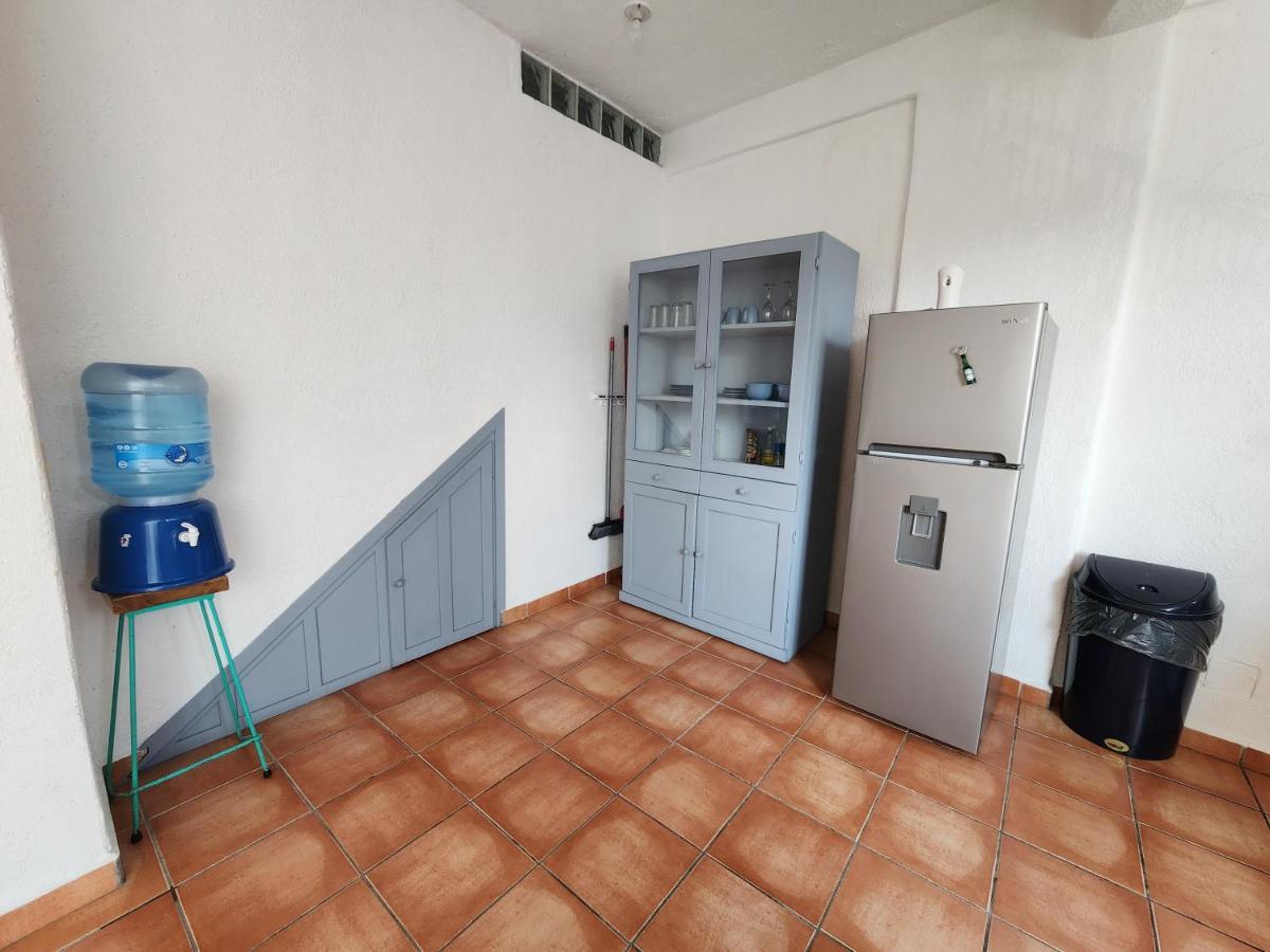 1 Bedroom Apt With Ac , Tv , Wi-Fi Near Dt And Beach Zihuatanejo Buitenkant foto